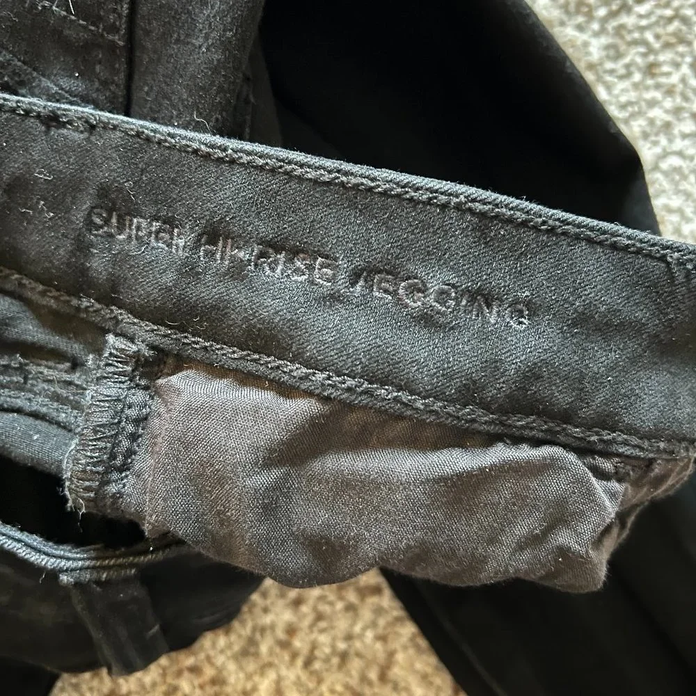 American Eagle 6 Short Black Super Hi-Rise Jeggings 360 Next level Stretch - Picture 6 of 8